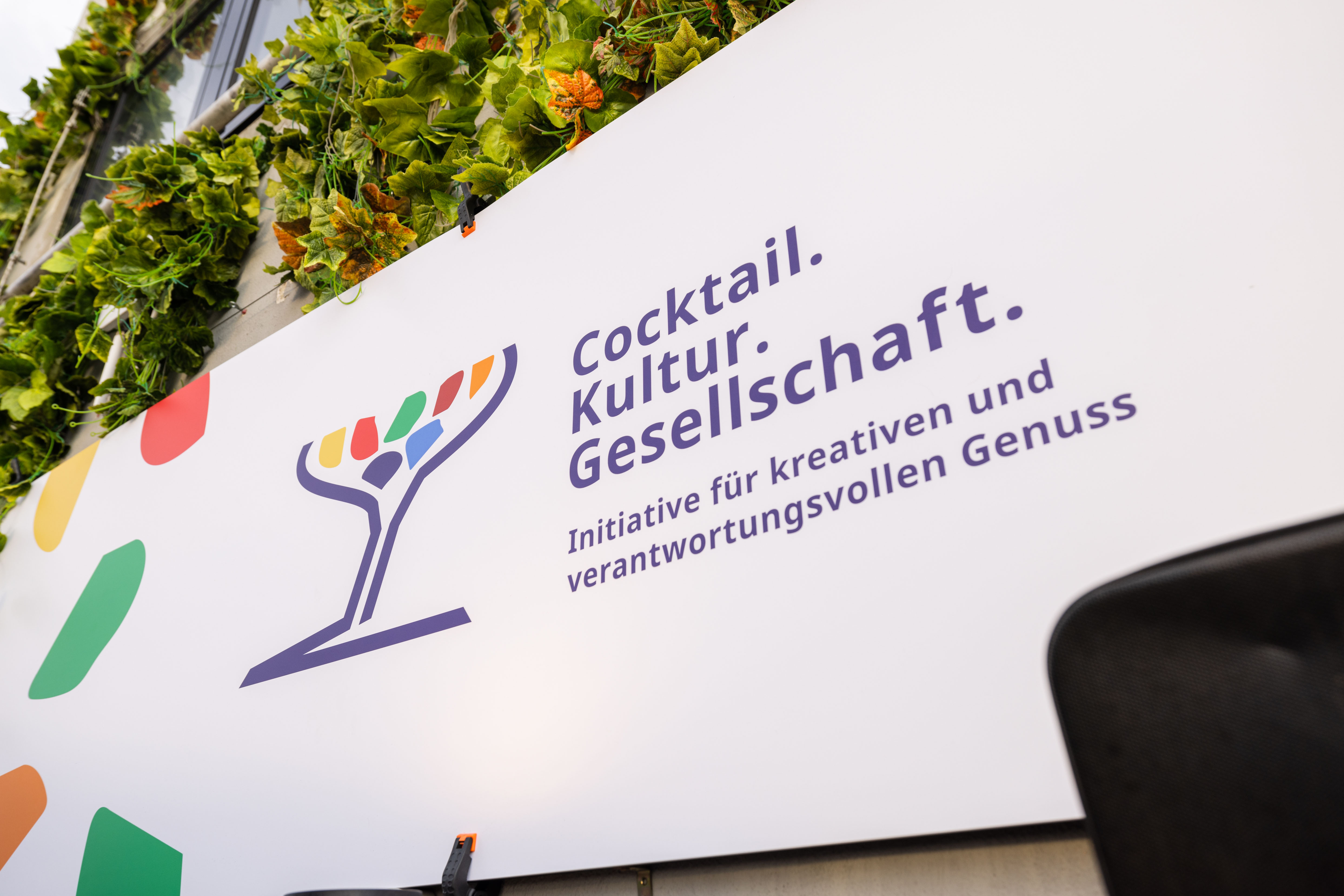 Initiative Cocktail.Kultur.Gesellschaft. veranstaltet erfolgreichen Parlamentarischen Cocktail-Abend in Berlin
